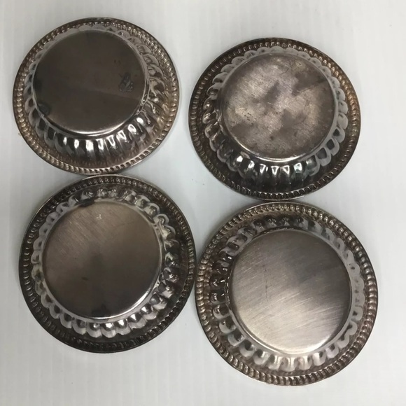 Silver Plate Canterbury Salt Cellar Condiment Dish Set 4 & Candle Holder VTG - Picture 4 of 8